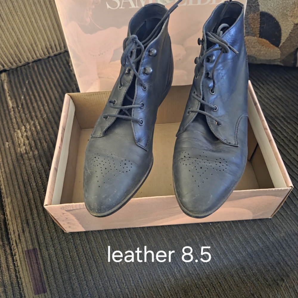Sam & Libby Black Ankle Boots